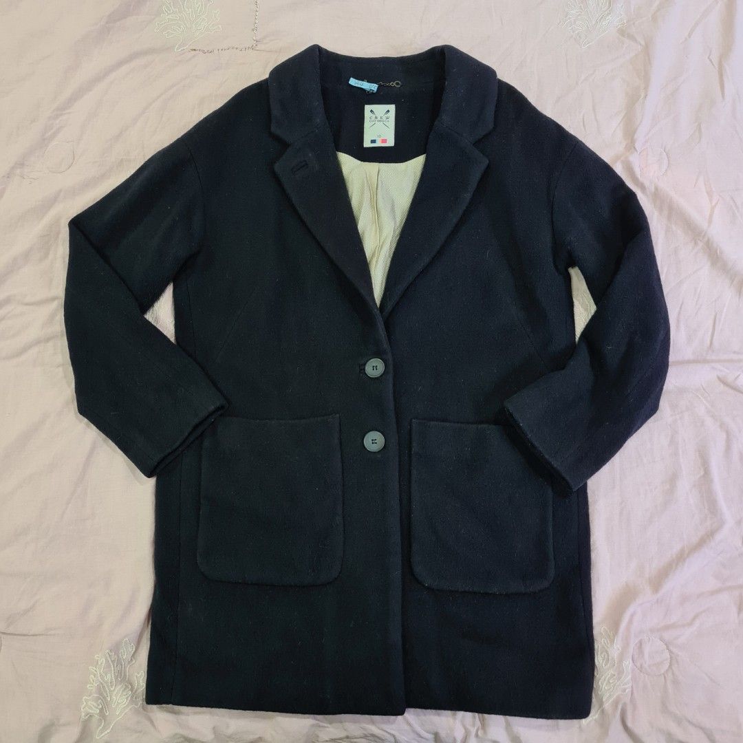 Crew Clothing Co Coat in Navy (Category: Coats, Jackets and Outerwear) located in Quezon City. Submitted by nicolebene (Listing ID 1340378408, Image 3). Description: - Crew Clothing Co - Size UK 10 - fits S-M - Navy - Wool Blend Coat - drop shoulder design Measurements: shoulder: 19in width: 20in arm hole: 7in length: 33in.