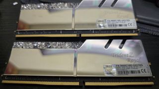 （分類：）位於 。 由 alphatse 提交（商品編號 1340389714，圖片 1）。簡介： 。