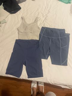 (Kategori: ) berada di . Dikirim oleh taliya.preloved (ID iklan 1340404240, Gambar 1). Deskripsi: .