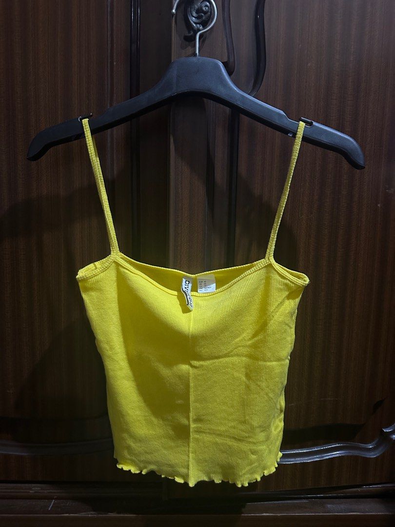 H M yellow crop top square neck cut Women s Fashion Tops Sleeveless on Carousell