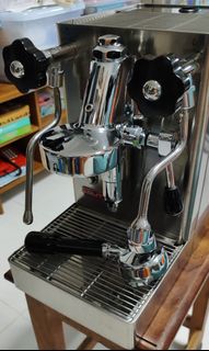(Category: ) located in . Submitted by pedalingeggs (Listing ID 1340437254, Image 1). Description: .