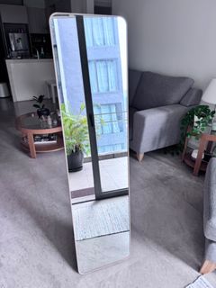(Category: ) located in . Submitted by alessialoc (Listing ID 1340340796, Image 1). Description: .
