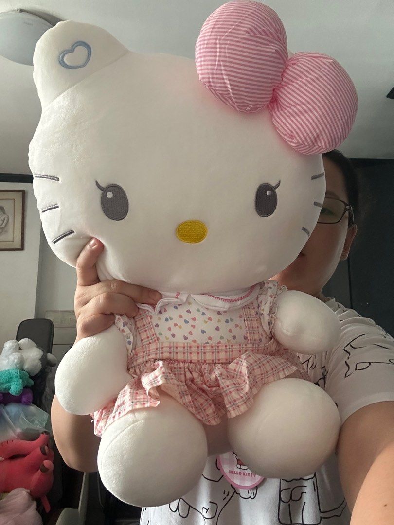 Hello kitty stuff toy discount