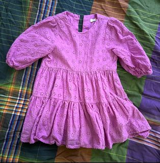 (Category: ) located in . Submitted by prelovedauthentic12 (Listing ID 1340348433, Image 1). Description: .