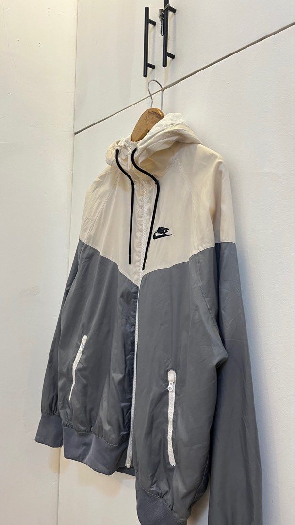 Nike 2 tone windbreaker new arrivals