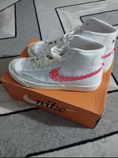 (Category: ) located in . Submitted by ruang.thrift (Listing ID 1340302193, Image 1). Description: .