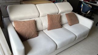 (Category: ) located in . Submitted by jliow88 (Listing ID 1340312998, Image 1). Description: .