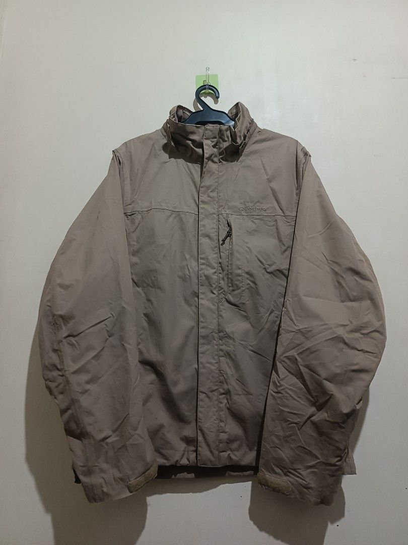 Quechua jacket zipped (no hood) (Category: Coats, Jackets and Outerwear) located in Malabon City. Submitted by flowstate_rem (Listing ID 1340328695, Image 1). Description: issue pin hole tas minimal stains 4 pockets all zippers are working smoothly velcro all goods color rate 9.3/10 dimensions w - 23 h - 29 +sf.