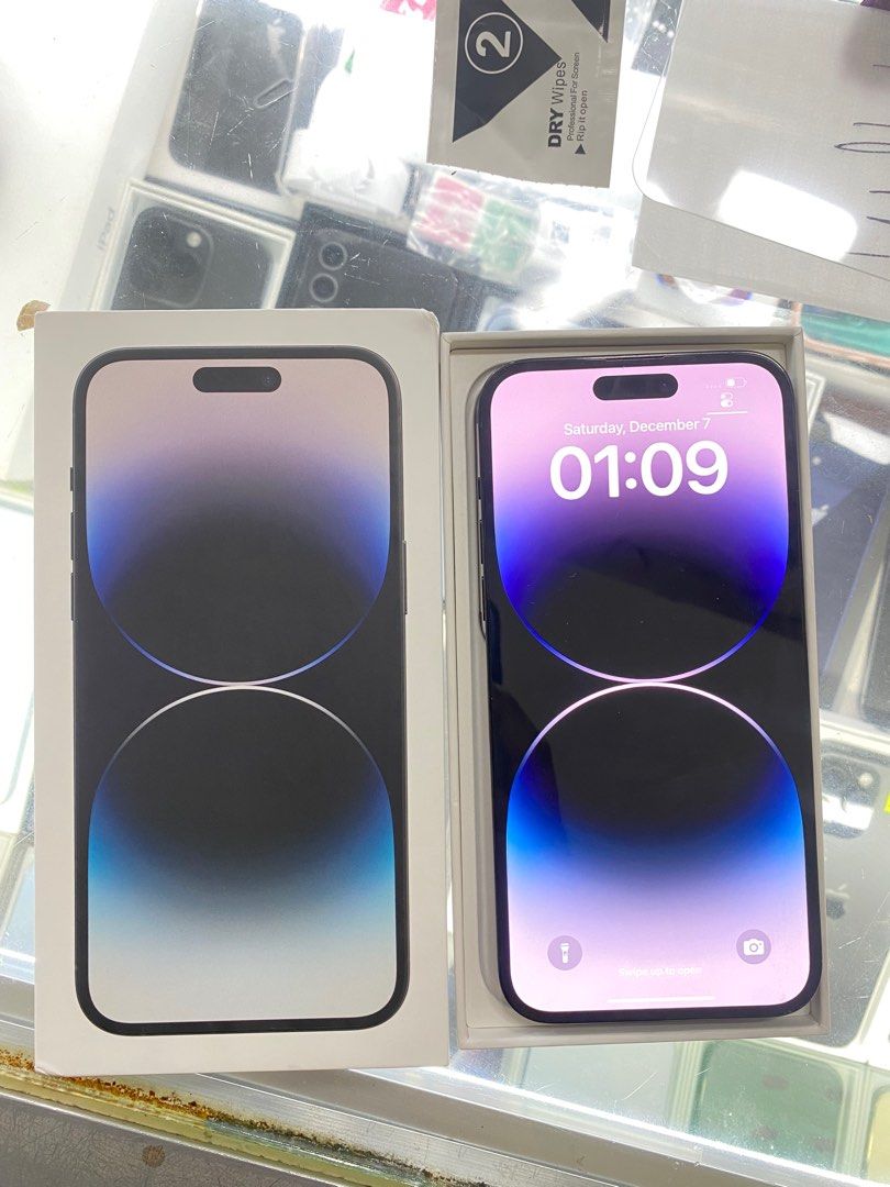 Secondhand iPhone 14 Pro Max 256gb Hk variant (Category: iPhone 14 Series) located in Manila. Submitted by orlandotub99548 (Listing ID 1340458949, Image 1). Description: Secondhand iPhone 14 Pro max 256gb openline Hk variant 96% battery health Black color with box and cord replaced pick up store greenhills shopping center we accept trade in we accep credit card and ggives installment we do cod and door to door we ship nationwide for fast transact