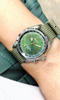 (Category: ) located in . Submitted by towatches (Listing ID 1340344377, Image 1). Description: .