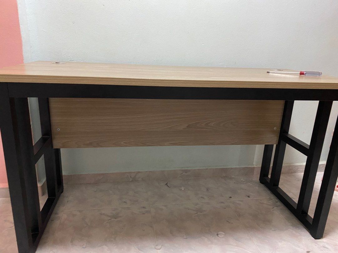 Study Table (Category: Tables & Sets) located in Singapore. Submitted by zaynnnn_ (Listing ID 1340418400, Image 2). Description: Grey Oak study table . Bought for 160$ 1 year back . I’m moving and trying to clear it out . Very good for gaming with 2 monitors or a big study table to put all ur study. Ownself settle delivery . And dismantle if needed 140x60x75(height) .