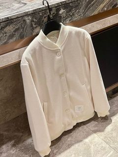 (Category: ) located in . Submitted by fashion-life. (Listing ID 1340447444, Image 1). Description: .