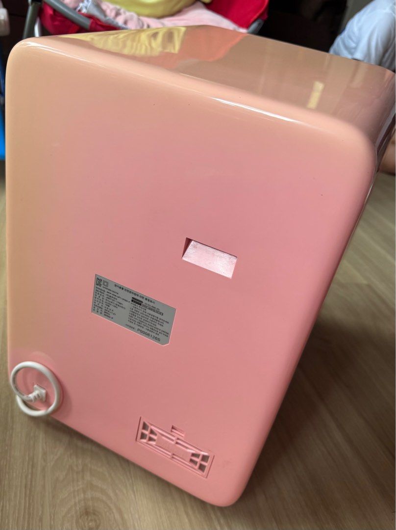 UPANG PLUS UV Sterilizer For Sale (Category: Breastfeeding & Bottle Feeding) located in Dumaguete. Submitted by pinksia36 (Listing ID 1340391213, Image 3). Description: UPANG PLUS UV Sterilizer + LED UV Sterilizer For Sale (15000) pm if interested.