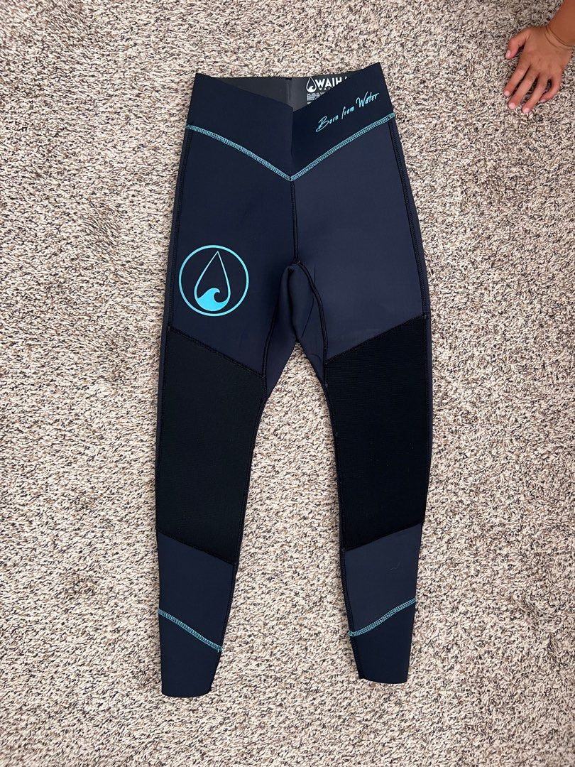 Waihana wetsuit Essentials (Category: Water Sports) located in Cavite. Submitted by fordeclutter (Listing ID 1340475158, Image 2). Description: Waihana wetsuit Essentials Black Size: XXS 3.0mm RFS: wrong size.