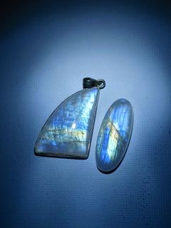 Indian Moonstone đ Rainbow Flash "Lovers' Stone"64191870434945110