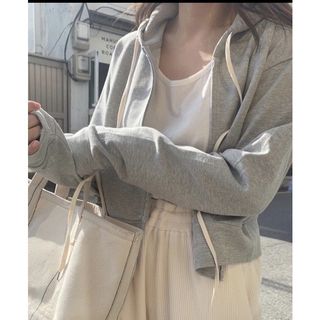 由 9hsiang_ (刊登 ID 1340573435，圖片 1) 提交，位於 的 (類別：)，說明：。