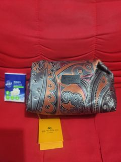 （分類：）位於 。 由 bbbbellaaa 提交（商品編號 1340582707，圖片 1）。簡介： 。