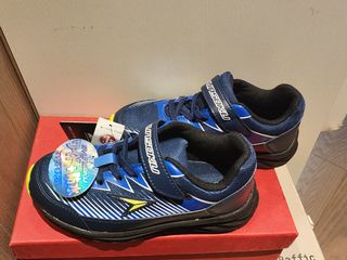 （分類：）位於 。 由 carryon0618 提交（商品編號 1340484121，圖片 1）。簡介： 。