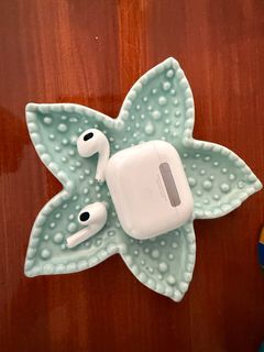 (Category: ) located in . Submitted by shopmelee (Listing ID 1340663779, Image 1). Description: .