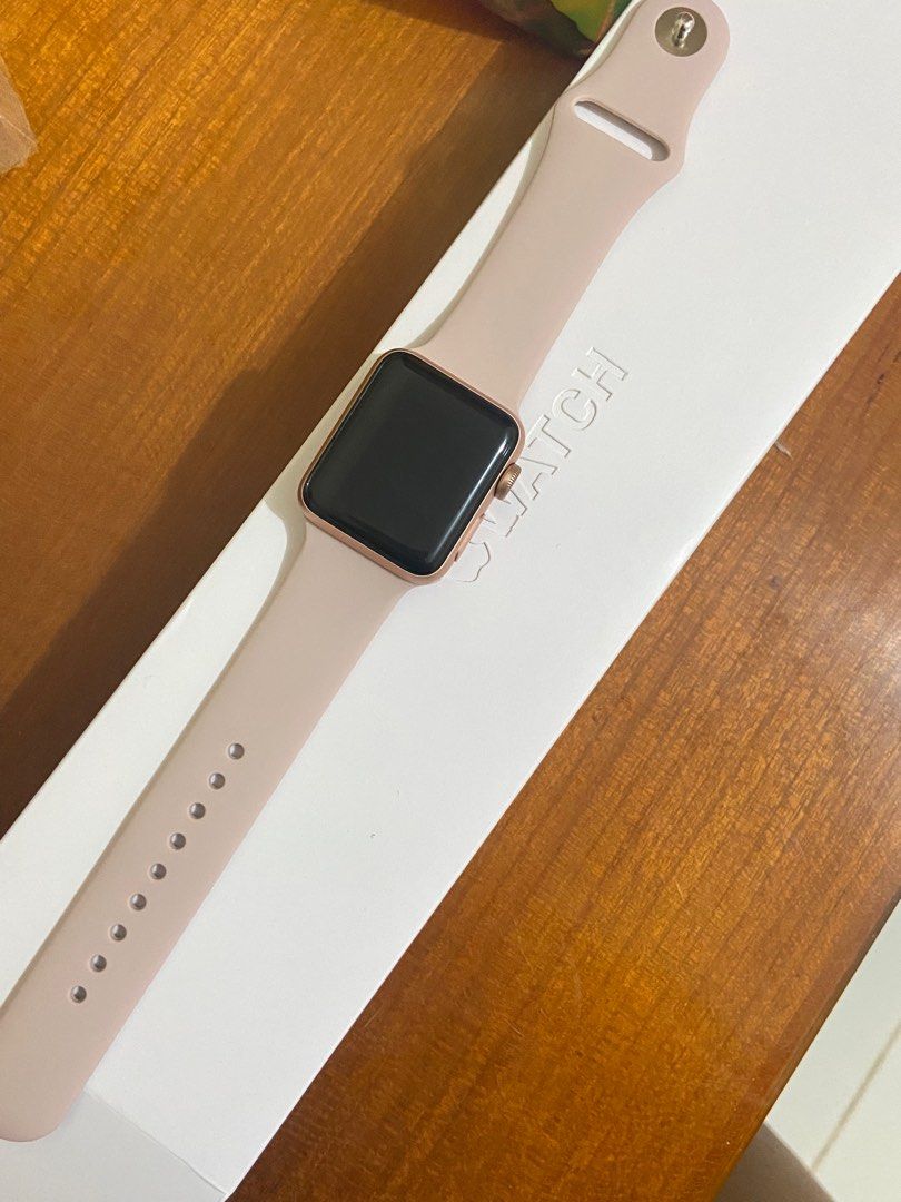 Apple Watch iWatch series 3, Barang Mewah, Jam Tangan di Carousell