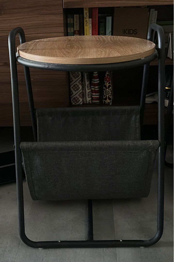 Bedside Table (Category: Tables & Sets) located in Singapore. Submitted by aipiaciaehyia (Listing ID 1340504783, Image 2). Description: Selling bedside table(s). Have 2 up for grabs. 1 for 30 2 for 50.