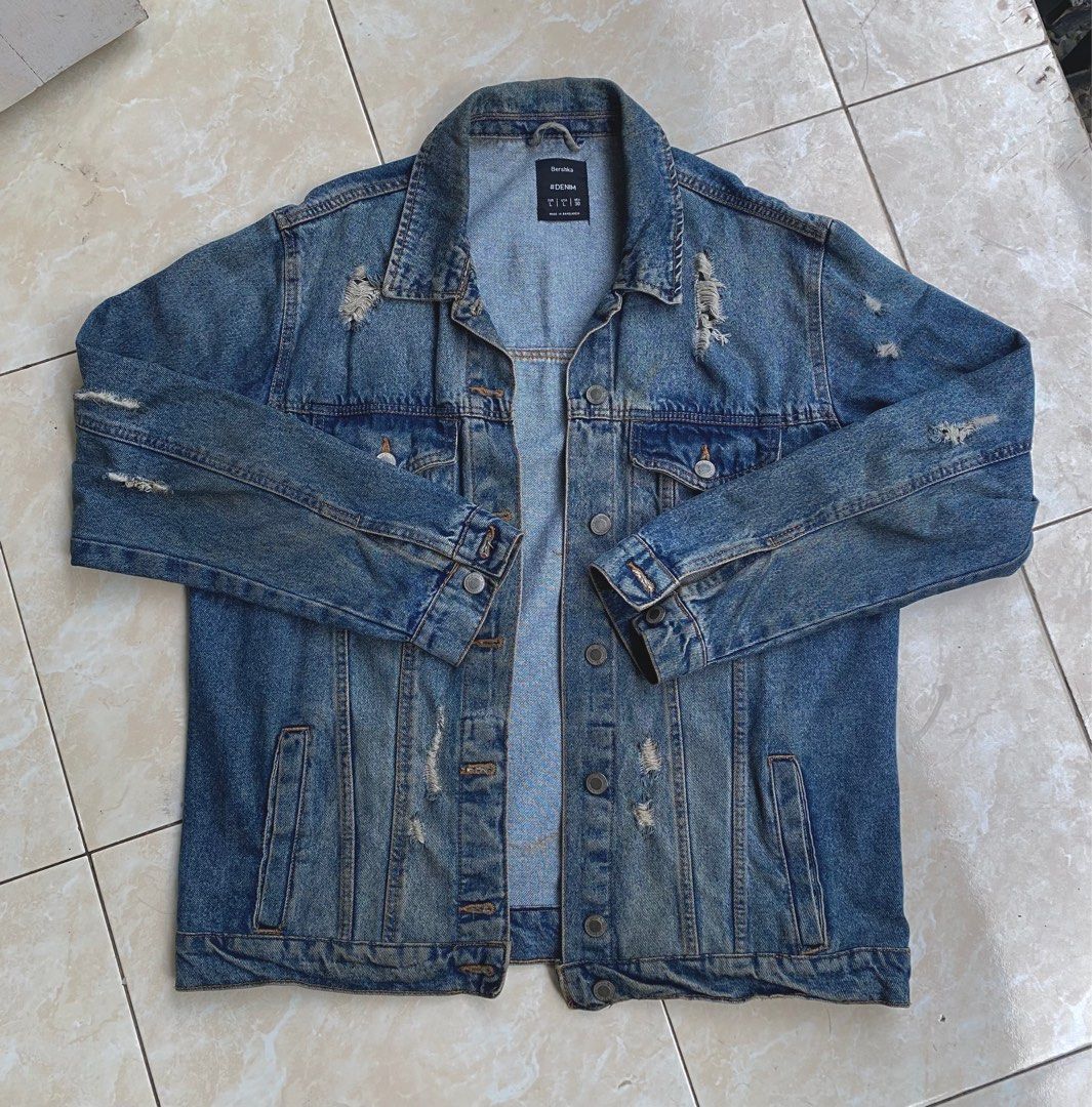 Berskha Denim Jacket Ripped Jaket Jeans Size L Fesyen Pria Pakaian Baju Luaran di Carousell