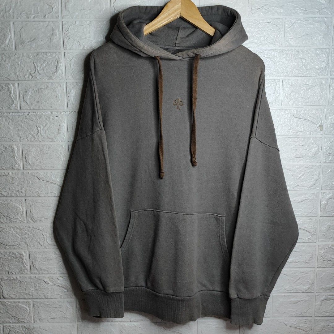 Heavy hoodie jacket deals
