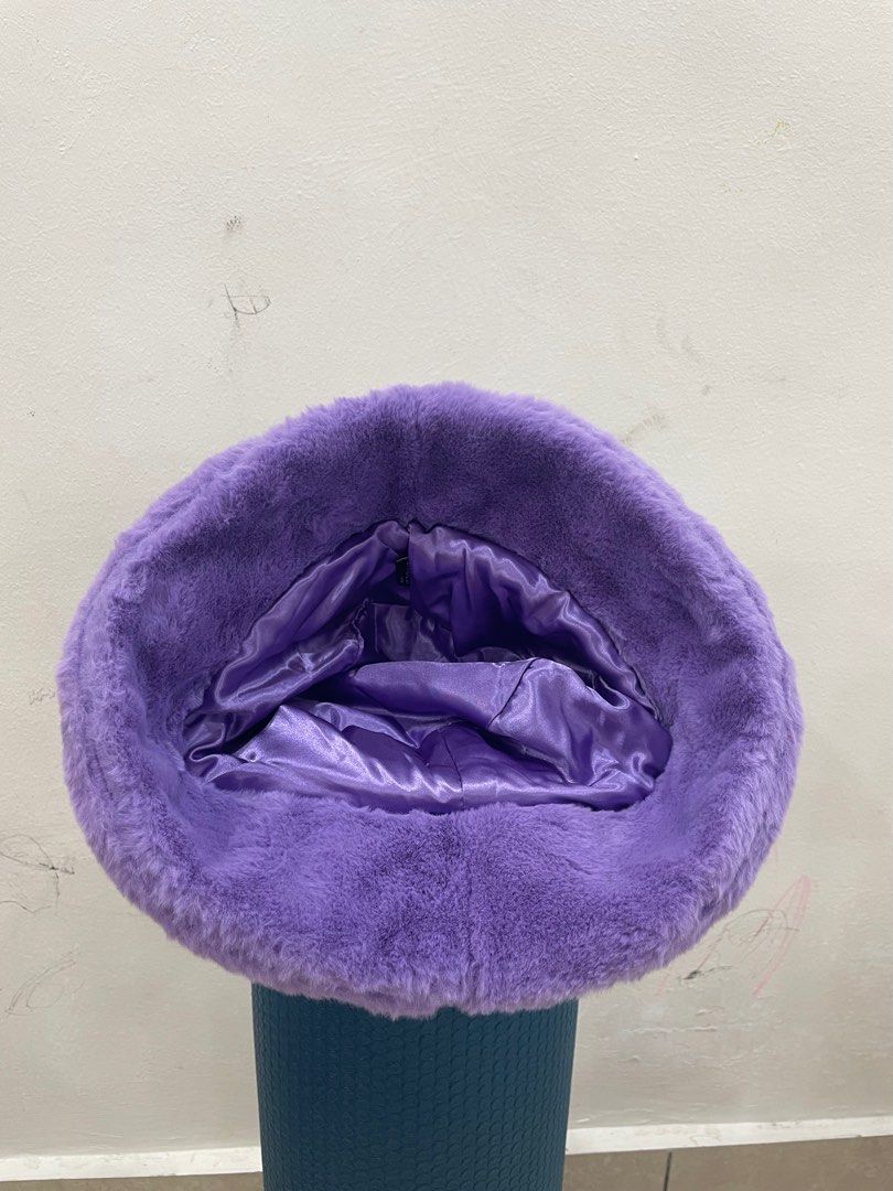 Cap (Category: Cap & Hats) located in Kuala Lumpur. Submitted by stevenkhoo01239 (Listing ID 1340583018, Image 3). Description: .
