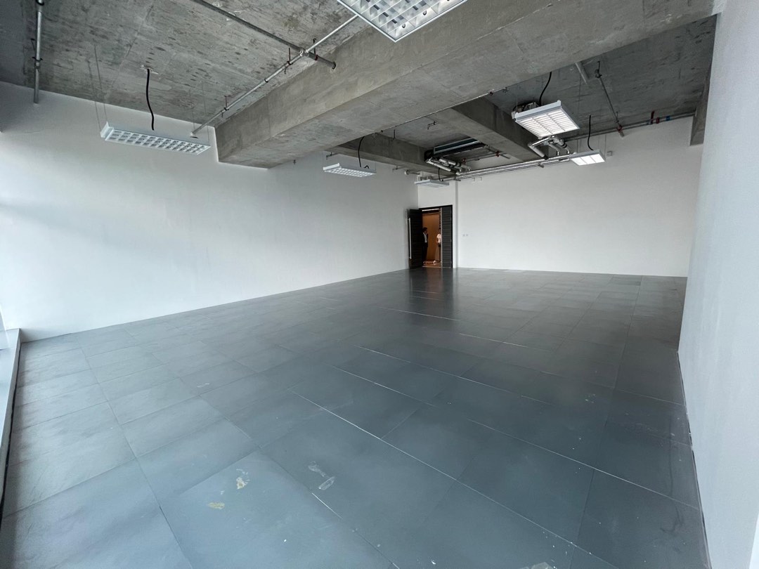 🔋*Capital Tower*🔋 🕋A brand-new Grade A office building jointly developed by Yee Ching Development, Sino Land, and CSI Capital Strategy 🕋 Located at 38 Wai Yip Street, Kowloon Bay, a waterfront site near Kowloon Bay Station, in the heart of the CBD2 business district63438903023489114