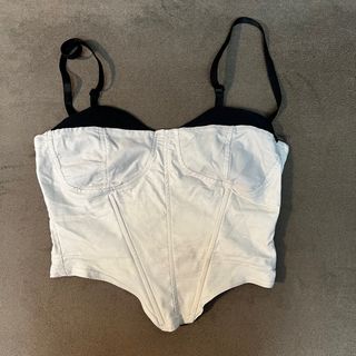 (Category: ) located in . Submitted by helloaya (Listing ID 1340534130, Image 1). Description: .