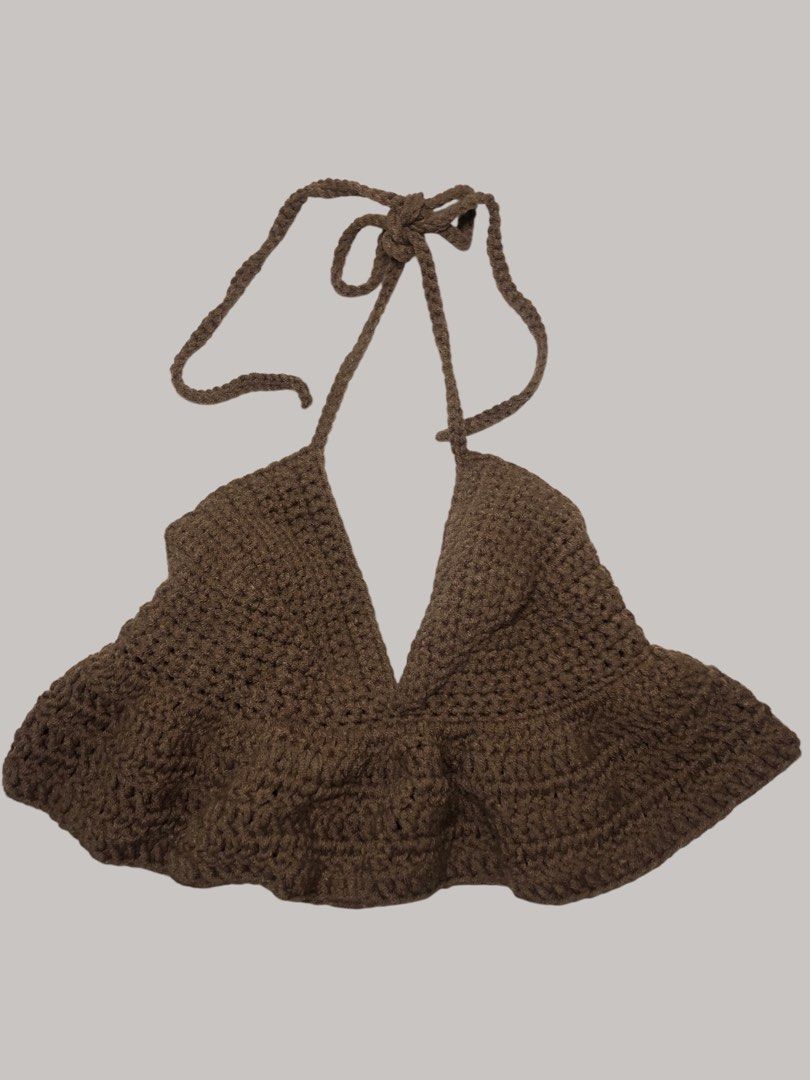 Crochet Top (Category: Sleeveless) located in Antipolo. Submitted by arsonist_ (Listing ID 1340667191, Image 1). Description: Bust: 32a to 34c Handmade 2- way Crochet Top Can be use as top or swimwear Payment: Gcash Available for Jnt express & Lalamove 📍Buyer is responsible for the shipping cost. .