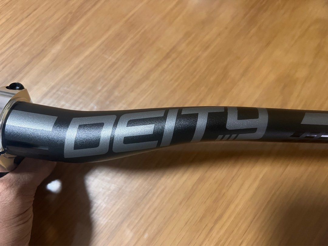 Deity Handle Bars (Category: Parts & Accessories) located in Singapore. Submitted by foxtrot1980 (Listing ID 1340581221, Image 1). Description: Rise 9 cm Used once. For sale at $200/-. Self collect Woodlands Street 32 (730326)..