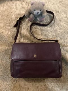 aigner bag View all aigner bag ads in Carousell Philippines