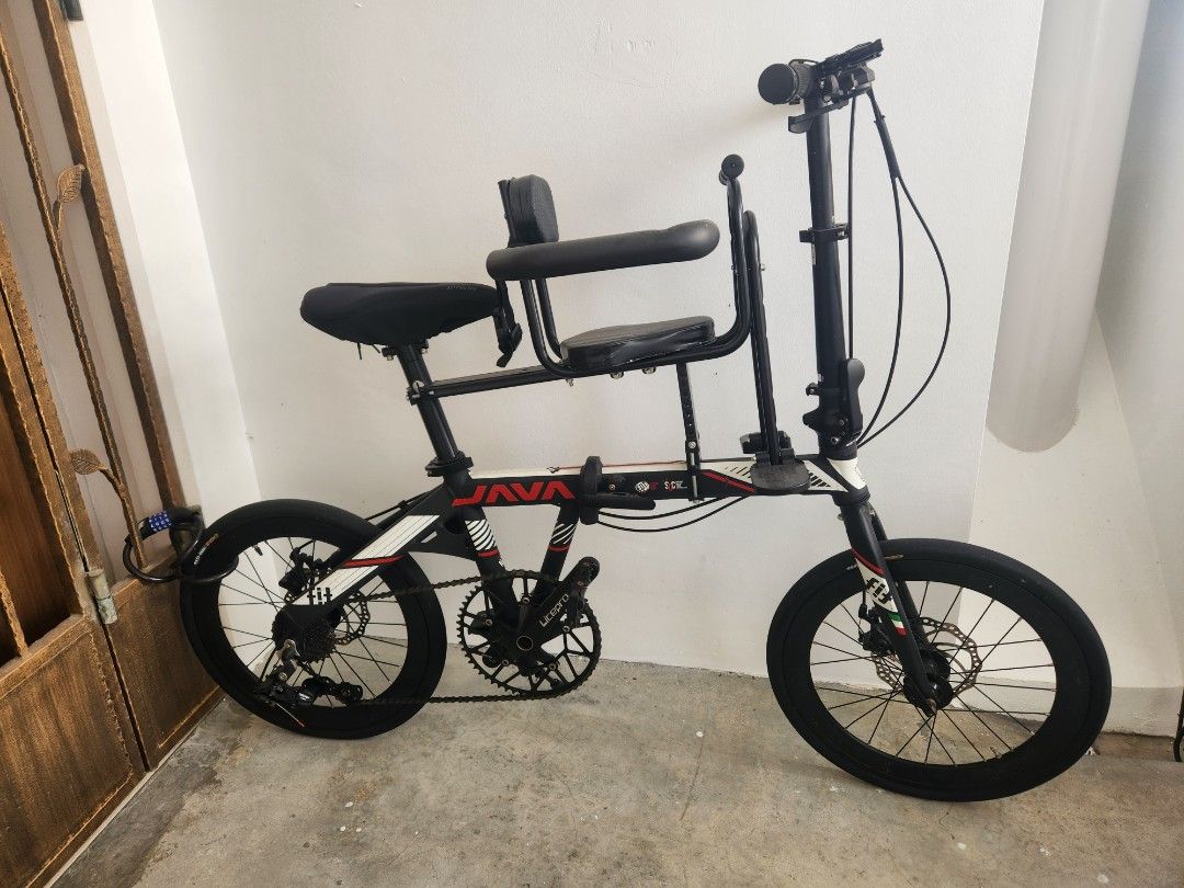 Foldable Bicycle Java Fit (Category: Bicycles) located in Singapore. Submitted by kittytude (Listing ID 1340493996, Image 1). Description: Great condition Java Fit bike, with free kids seat. Happy to remove the kids seat if not needed. Price negotiable. Pick up at Punggol.