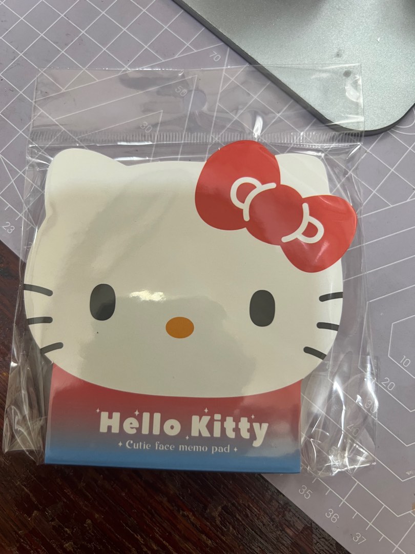 Hello kitty Notepad, Hobbies & Toys, Stationary & Craft, Stationery ...