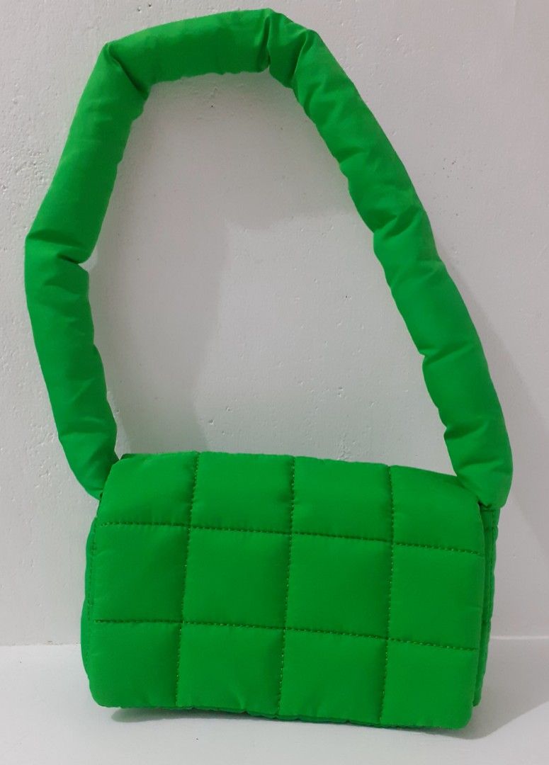 H M Puffer Green bag Women s Fashion Bags Wallets Shoulder Bags on Carousell