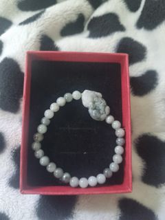 (Category: ) located in . Submitted by caro28 (Listing ID 1340555582, Image 1). Description: .