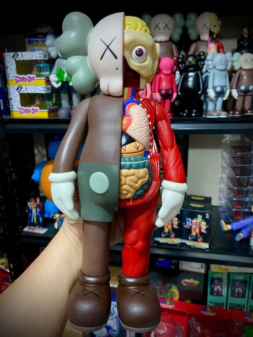 KAWS Dissected 36cm/17 inch figure (Category: Figurines & Statues) located in Taytay. Submitted by michidc (Listing ID 1340503423, Image 1). Description: KAWS Companion By Original Fake / Medicom Toy Disected Version 3999 each SALE FOR 2999 each!!! Clearance sale! Vinyl Materials With Original box With Clamshell With Markings (Kaws...06 by Medicom Toy 2006) No reservations Payment first policy Available colors: Red Black Grey Brown Nagagalaw kama