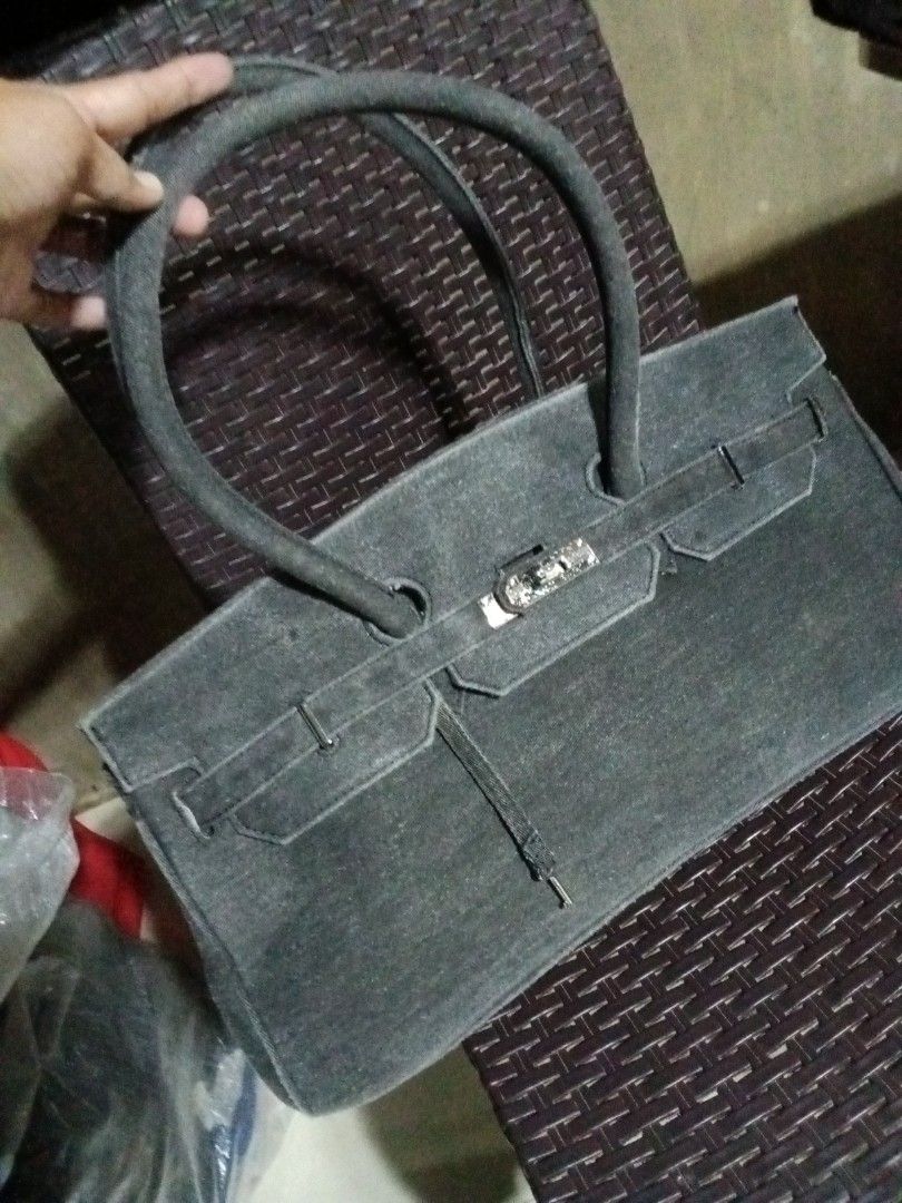 MARGIN GOODS Common Handbag Women s Fashion Bags Wallets Tote Bags on Carousell