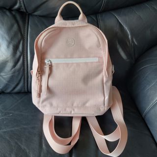 （分類：）位於 。 由 starttoshop 提交（商品編號 1340488412，圖片 1）。簡介： 。