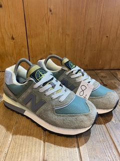 (Category: ) located in . Submitted by s3_sneakershirtstore (Listing ID 1340585505, Image 1). Description: .