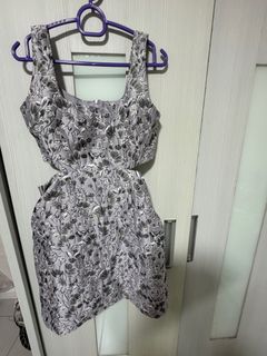 (Category: ) located in . Submitted by lootsforyou (Listing ID 1340624163, Image 1). Description: .