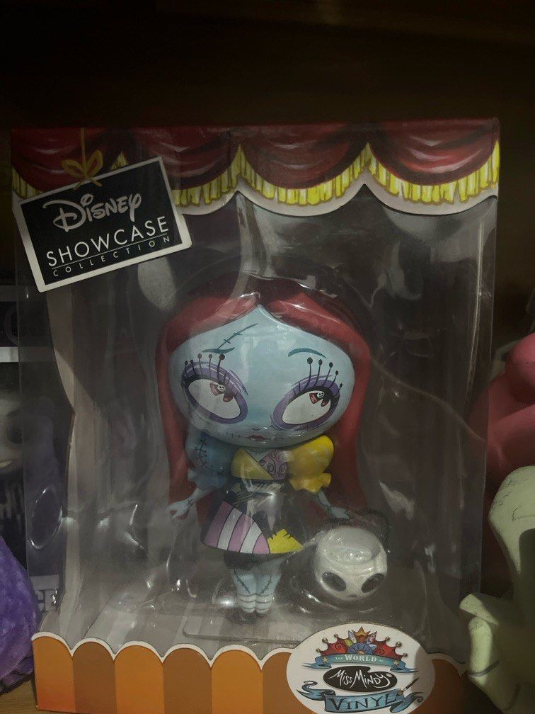Sally NBC - Ms. Minday Vinyl (Category: Designer & Blind Box Toys) located in Mandaluyong City. Submitted by catchlo23 (Listing ID 1340651126, Image 1). Description: Sally Ms. Mindy Vinly Bnew.