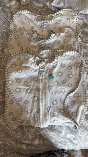 （分類：）位於 。 由 lizzpershina 提交（商品編號 1340579943，圖片 1）。簡介： 。