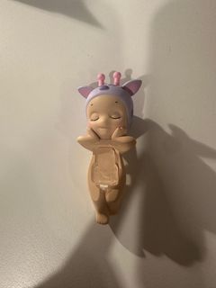 （分類：）位於 。 由 macebymel 提交（商品編號 1340558219，圖片 1）。簡介： 。