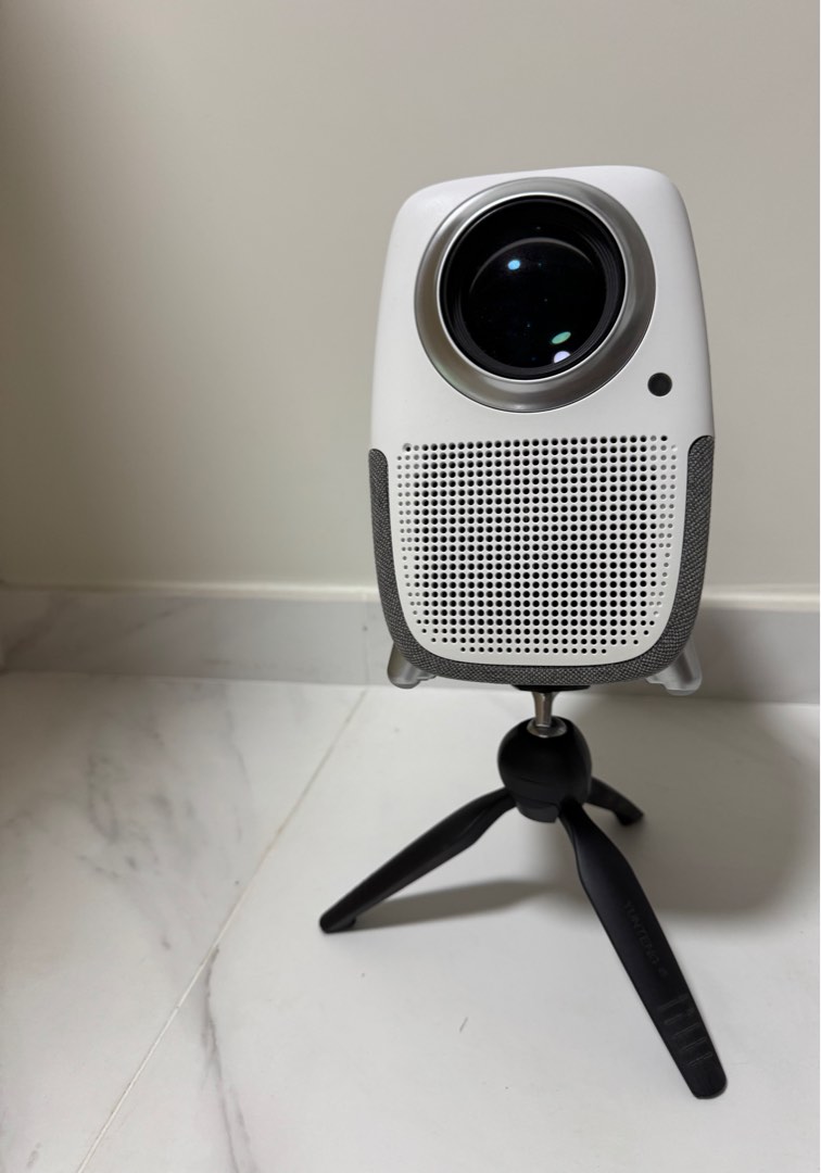 Texas Sonic Projector 投影機連腳架, 家庭電器, 電視 & 其他娛樂, 投影機 - Carousell