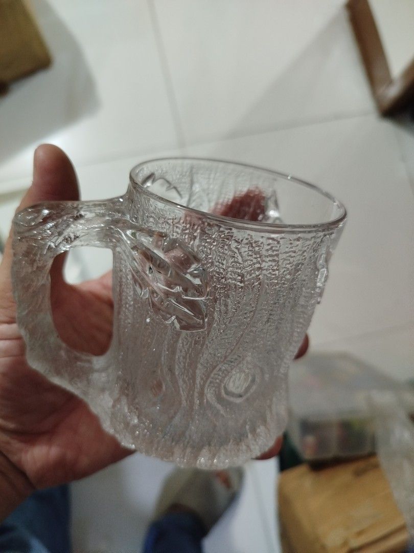 The Flintstones mug McDonald's (Category: Coffee & Tea Tableware) located in Santa Rosa. Submitted by toys_r_here (Listing ID 1340659863, Image 2). Description: GOOD FOR GIFT AND COLLECTION as is po 180 each Good condition pa check nalng sa pic yun condition pm me for questions ship pwede Sta rosa and Alabang area atc or molito.