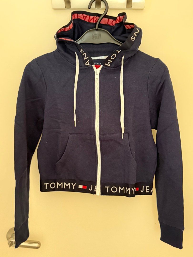 Tommy jean hoodie clearance