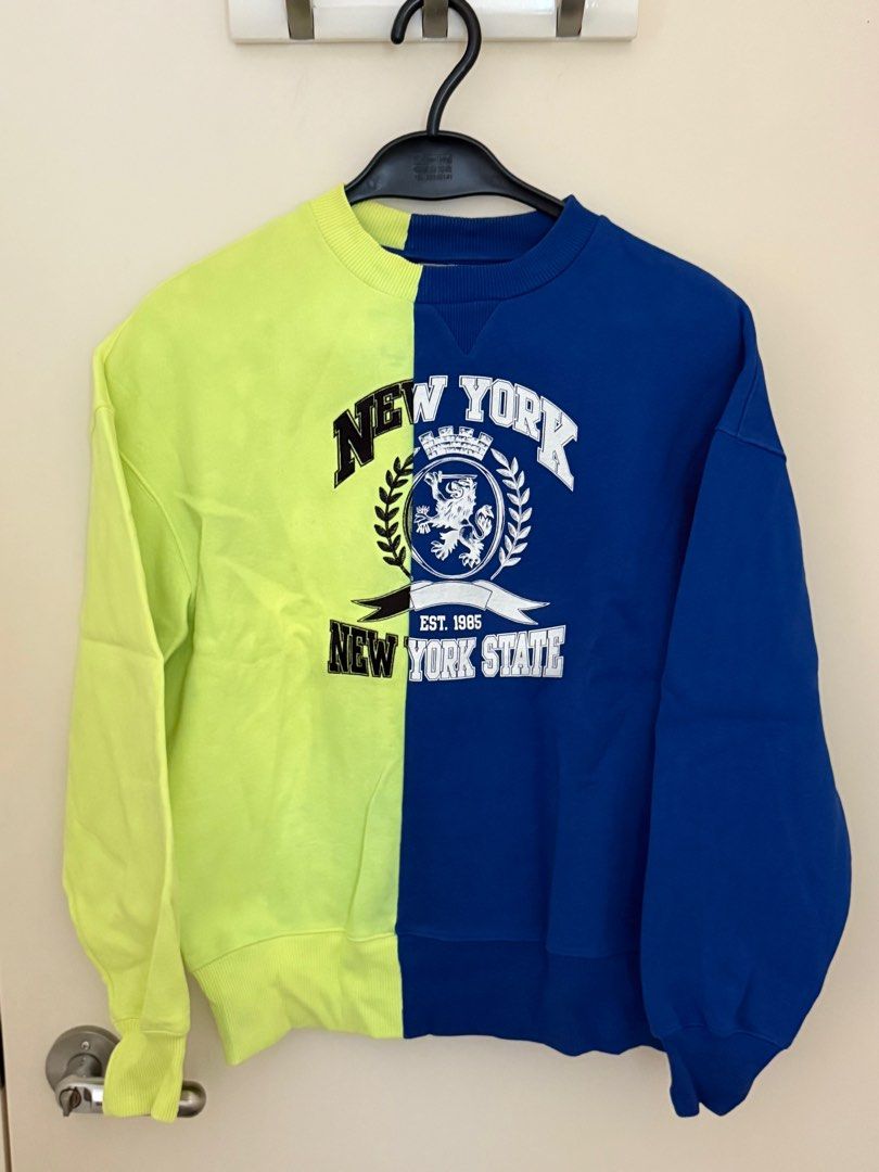 Tommy Hilfiger Tommy Jeans sweatshirt Carousell
