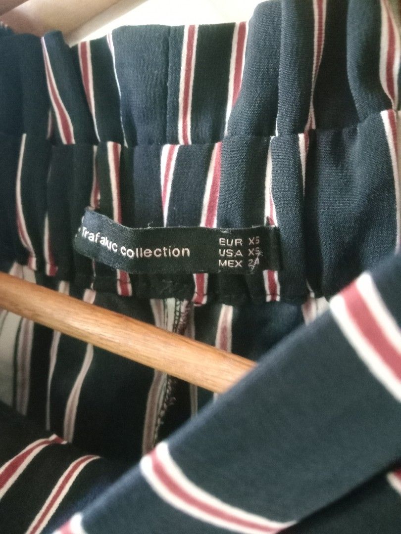 Zara TRF striped wide leg pants (Category: Other Bottoms) located in San Jose del Monte. Submitted by greynclark (Listing ID 1340629699, Image 3). Description: S-M Garterized.